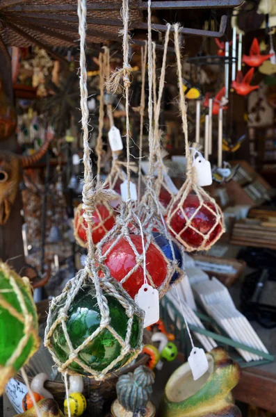 Mensen genieten van de lokale gerechten bij Night Market gelegen in Jonker St — Stockfoto