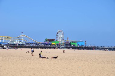 Santa Monica, Ca sahilde güneşli hava