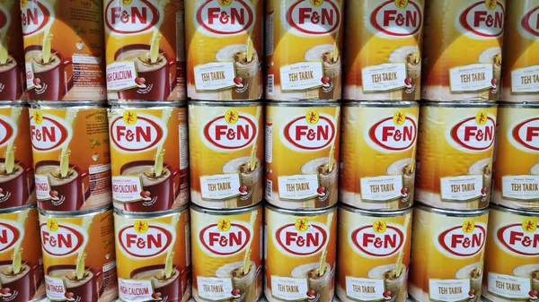 F&N tam kremalı yoğuşmalı yoğunlaştırılmış süt mağazada satılıyor 