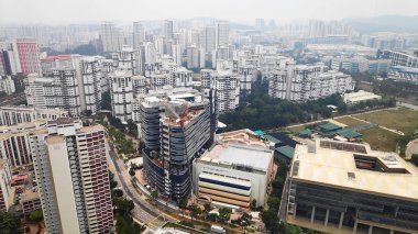 Singapur Hava kalitesi puslu bir günde Sağlıksız aralığı girin