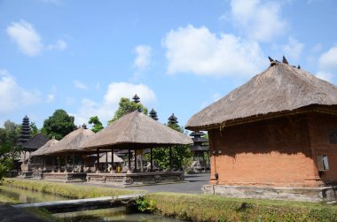 Taman Ayun Tapınağı, Bali 'de Mengwi İmparatorluğu' nun bir kraliyet tapınağı.