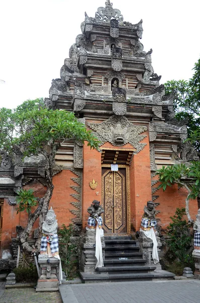 Pura ulun danu templo en bali, indonesia — Foto de Stock