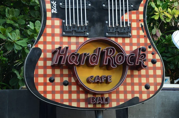 Widok zewnętrzny Hard Rock Cafe na Bali Indonezja — Zdjęcie stockowe