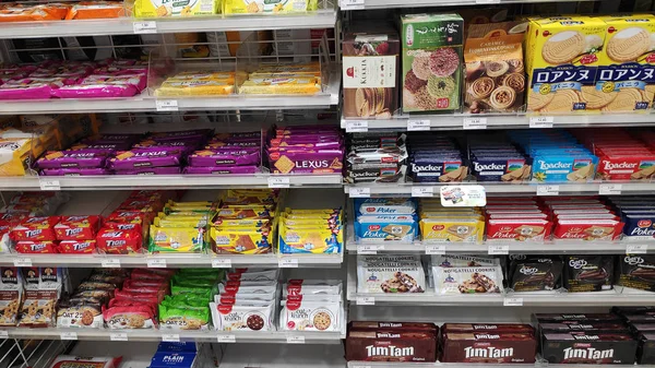 A view of a candy and snack shelf in a retail store in Johor Bah — Stock Photo, Image