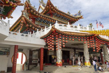 Kuala Lumpur, Malezya-15 Ağustos 2025: Thean Hou Tapınağı Kuala Lumpur, Malezya. Tapınak, Çin deniz tanrıçası Mazu 'ya adanmış altı katlı bir tapınaktır.