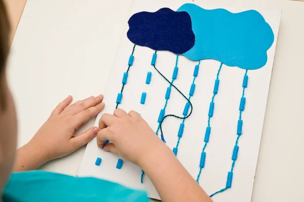 İnce motor becerileri, el göz koordinasyonunu ve matematik becerilerini öğretmek için DIY oyuncağı. Montessori malzemeleri. Gelişme, eğitim. Anaokulu çocukları için eğitici oyuncaklar. Evde etkinlik.
