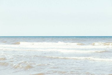 Deniz manzarası, kıyı şeridi, yaz manzarası.