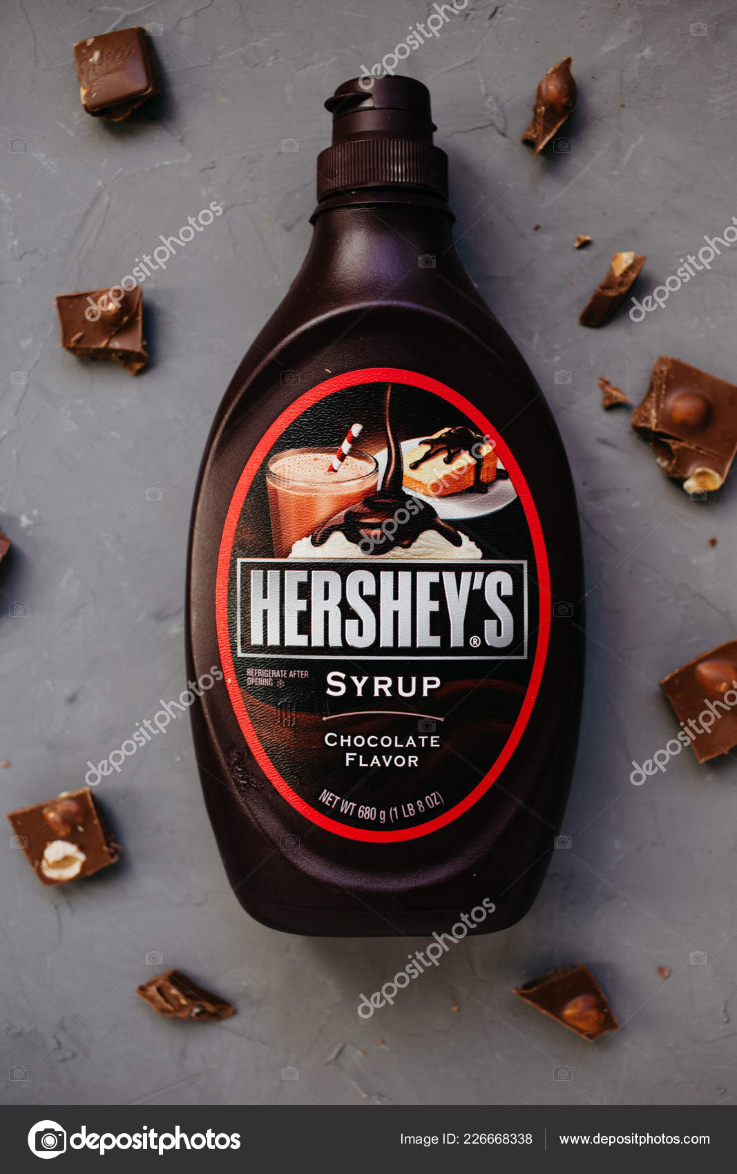 Hershey Syrup Chocolate Stok Foto, Hershey Syrup Chocolate Gambar Bebas  Royalti | Depositphotos®