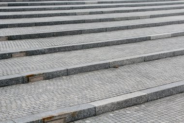 Stuttgart, Almanya - 03 31 2013: Mercedes-Benz Müzesi sergiler ve Ayrıntılar