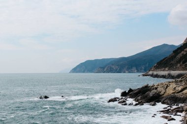 Rapallo, İtalya - 03 27 2013: Bir tatil beldesi Rapallo sokaklarında görünümünü.