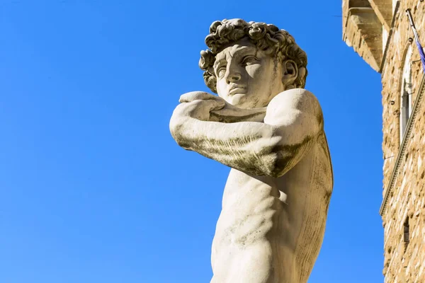Statua Davide Contro Cielo Blu Firenze Toscana Italia — Foto Stock