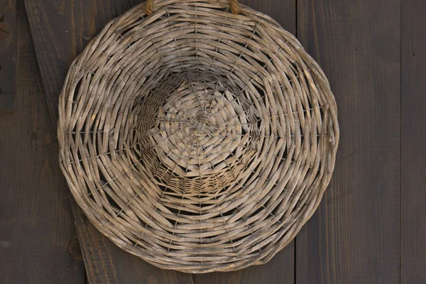 Cowboy Straw Hat Hanging Wooden Door — Stock Photo, Image