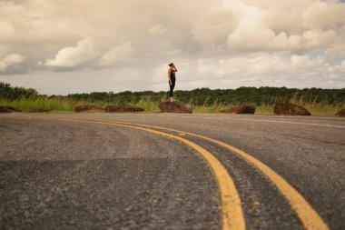 Erkek moda gömlek ile