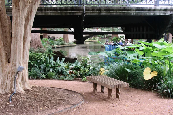 Title: San Antonio River Walk - Ferry Tours