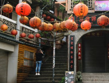 Juifen kırsalında bağlıyordun 