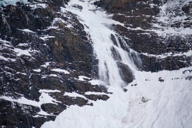 Mirador Britancio Torres del Paine 'de Paine Grande' de çığ 