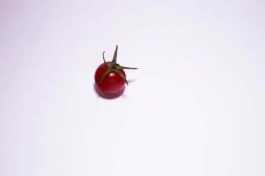 Kırmızı sağlıklı taze domates