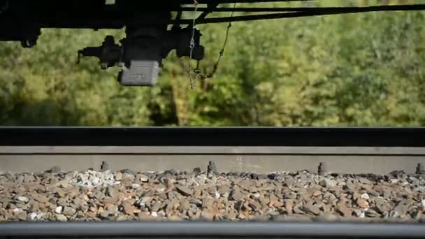 Крупним Планом Колісна Пара Колісний Візок Вантажного Залізничного Поїзда — стокове відео