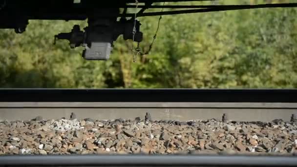 Close Par Rodas Carrinho Com Rodas Comboio Ferroviário Mercadorias — Vídeo de Stock