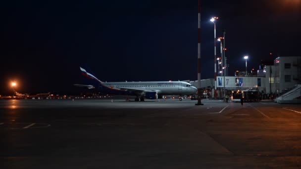 Ufa Rússia Apr Aeroflot Avião Aeroporto Abril 2016 Ufa Rússia — Vídeo de Stock