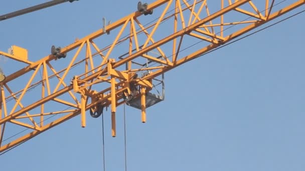 Crane Építkezésen Közelkép — Stock videók