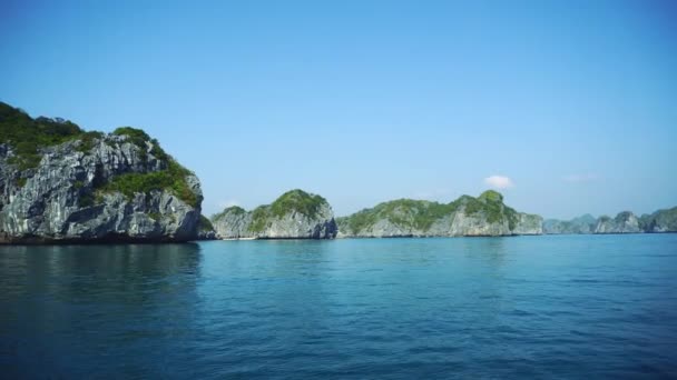 Panoramatický pohled na Halong Bay Vietnam — Stock video