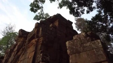 Terk Edilmiş Tapınağın Harabeleri - Angkor Wat 4k