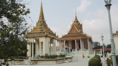 Phnom Penh, Kamboçya, Asya 'daki Kraliyet Sarayı' nın dışı. 4K