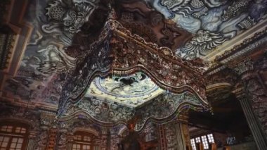 Hue Vietnam 'daki Khai Dinh Kralı' nın kraliyet mezarı.