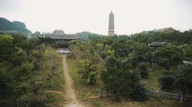 Budist Pagoda Bai Dinh Tapınağı, Vietnam