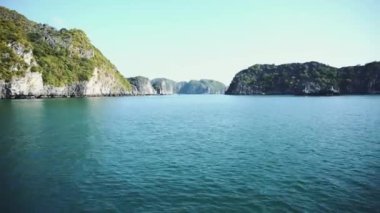 Halong Körfezi Vietnam Panoramik Manzarası