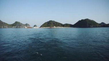 Halong Körfezi Vietnam Panoramik Manzarası