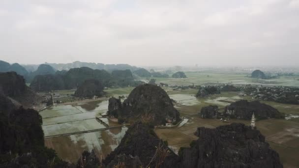 Hang Mua Peak Landscape In Ninh Binh, Vietnam — Stock video