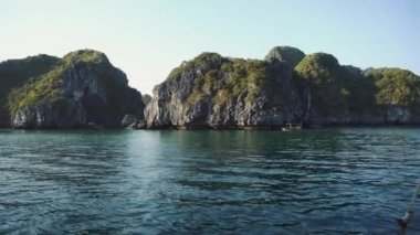 Halong Körfezi Vietnam Panoramik Manzarası