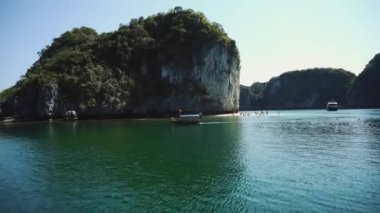 Halong Körfezi Vietnam Panoramik Manzarası