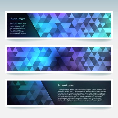 Yatay Banner poligonal üçgenler ile ayarlayın. Çokgen arka plan, vektör çizim. Mavi, mor renkler.
