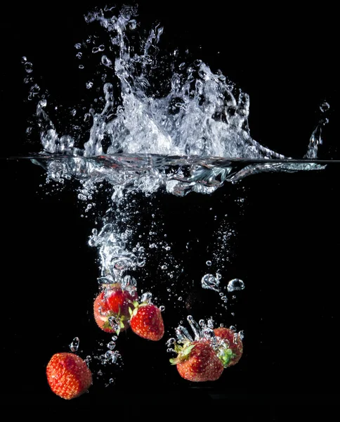 Strawberries Fall Spray Water Bright Red Berries Black Background — Stock Photo, Image
