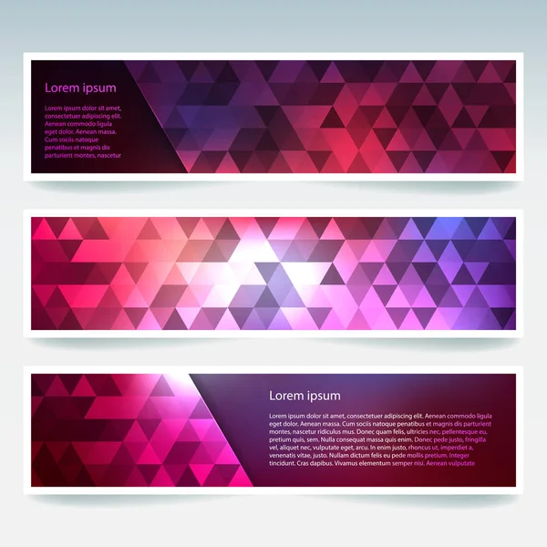Bannières horizontales serties de triangles polygonaux. Fond polygone, illustration vectorielle. Rose, violet, bleu . — Image vectorielle