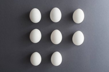 Beyaz Paskalya yumurtaları Minimalistic koleksiyonu