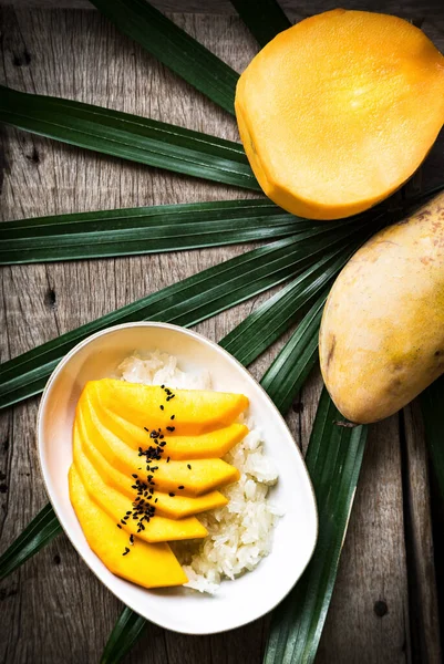 Fresh Mango Sticky Rice Traditional Thai Dessert — Stock Photo, Image