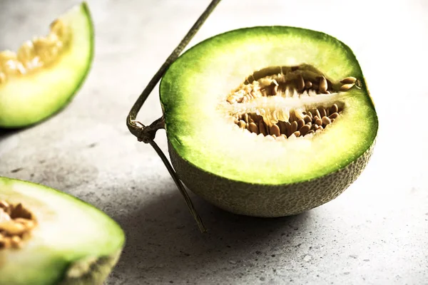 Fresh Melon Halves — Stock Photo, Image