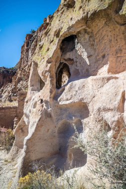 Bandelier Ulusal Anıtı 'ndaki Ana Döngü Yolu