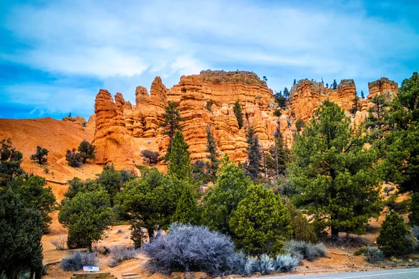 Doğal kaya oluşumu Red Canyon Dixie, Utah
