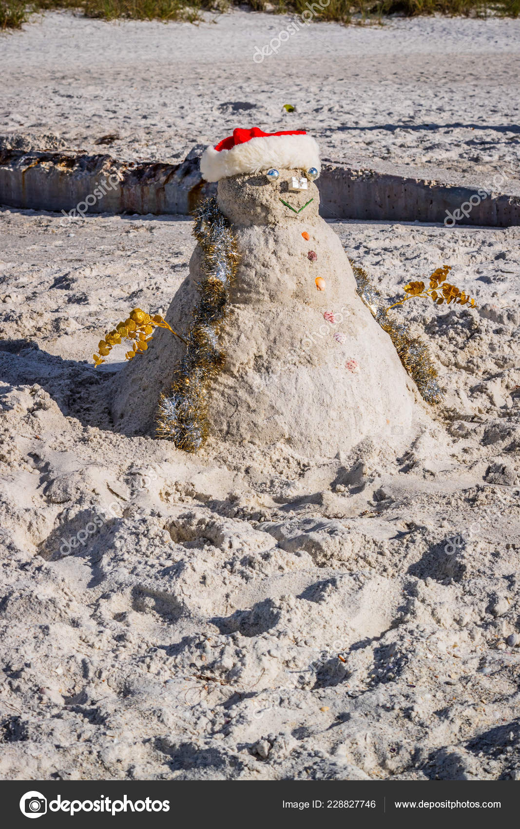 Get Een Goed Decoratieve Sneeuwpop Gemaakt Langs Kust Van Brandeton For iPhone Get Wallpaper Een Goed Decoratieve Sneeuwpop Gemaakt Langs Kust Van Brandeton For iPhone Free