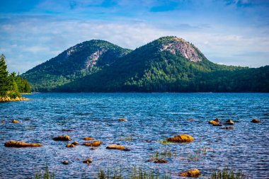 Jordan gölet yol iz Acadia Milli Parkı, Maine