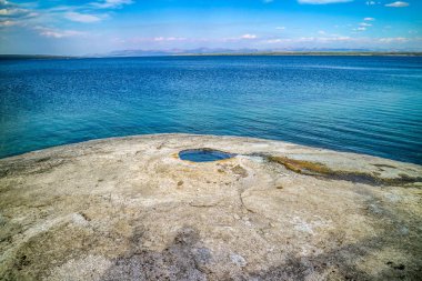 Yellowstone Ulusal Parkı 'ndaki Mamut Kaplıcaları Bölgesi, Wyoming
