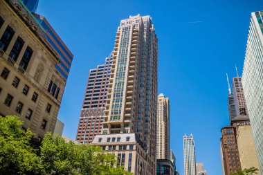 Chicago, Illinois'de büyük bir gökdelen binası