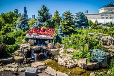 Chicago, Illinois'de su yaratıklarının büyük bir halka açık gösterisi