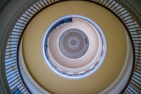 Augusta State Capital, Maine'de yönetim merkezi