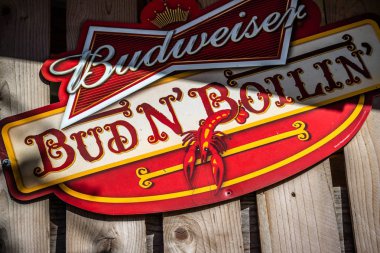 Abbeville, Louisiana'da deniz ürünleri ve alkollü içecekler lokantası